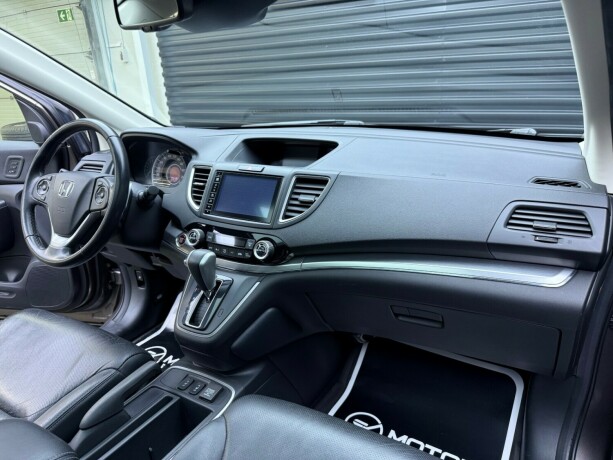 honda-cr-v-bensin-2016-big-11