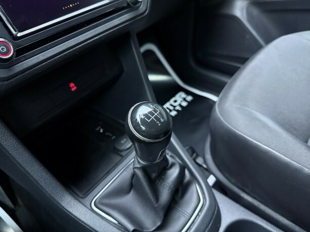 volkswagen-caddy-maxi-diesel-2018-big-24