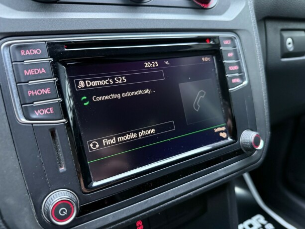 volkswagen-caddy-maxi-diesel-2018-big-23