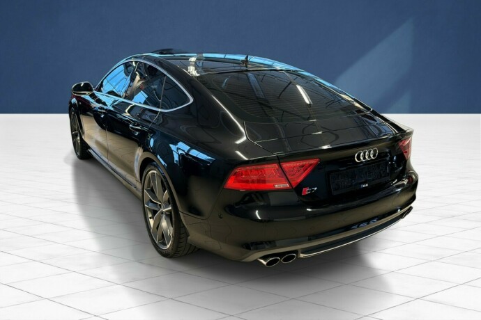 audi-s7-bensin-2013-big-9
