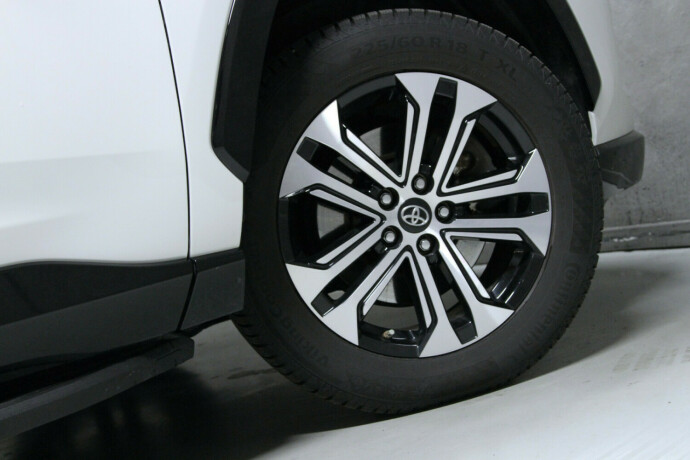 toyota-rav4-elektrisitetbensin-2019-big-26