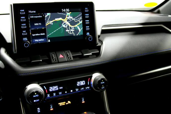 toyota-rav4-elektrisitetbensin-2019-big-6