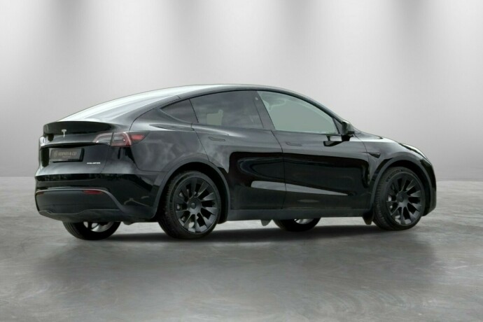 tesla-model-y-elektrisitet-2023-big-5