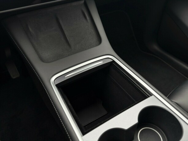 tesla-model-y-elektrisitet-2023-big-22