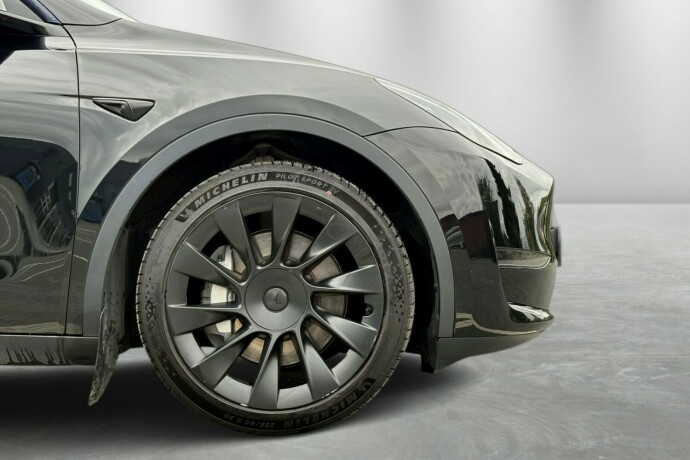 tesla-model-y-elektrisitet-2023-big-9