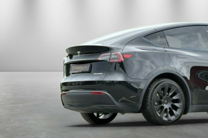 tesla-model-y-elektrisitet-2023-big-6