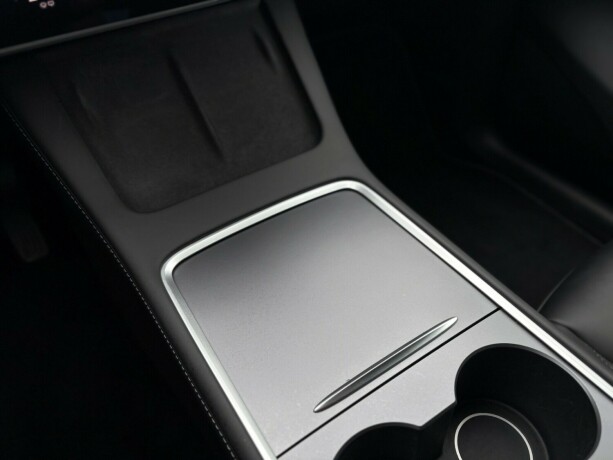 tesla-model-y-elektrisitet-2023-big-21