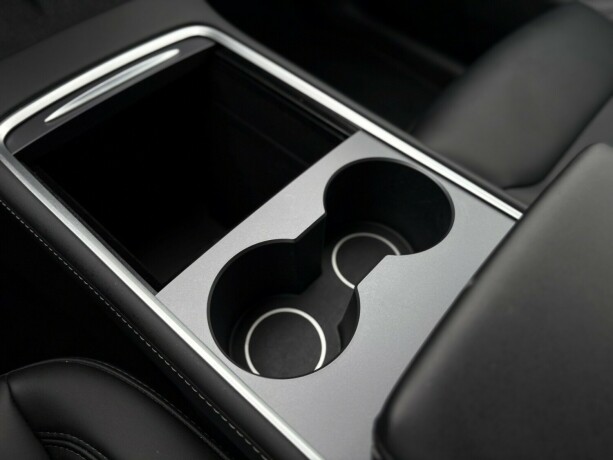 tesla-model-y-elektrisitet-2023-big-23