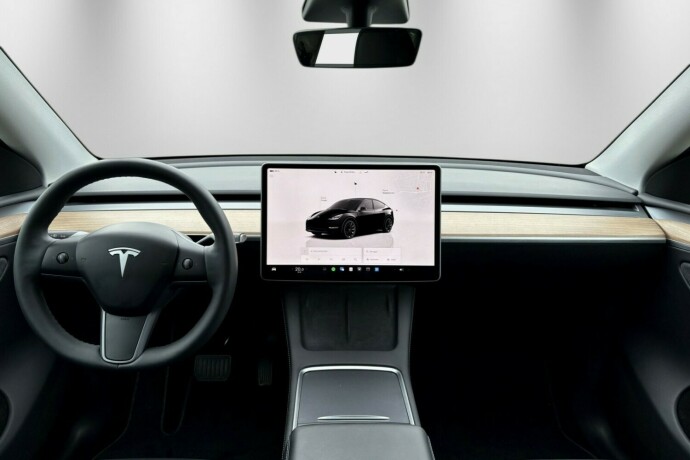 tesla-model-y-elektrisitet-2023-big-14