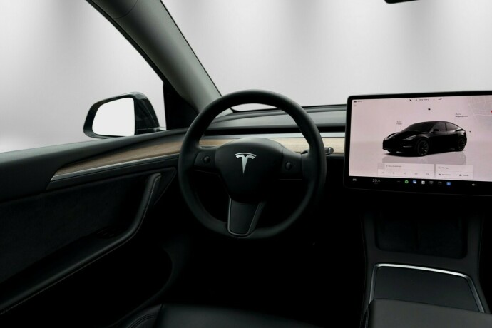 tesla-model-y-elektrisitet-2023-big-15