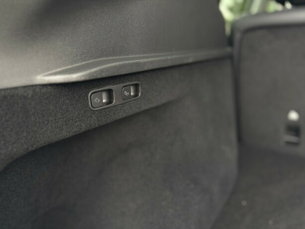 tesla-model-y-elektrisitet-2023-big-37