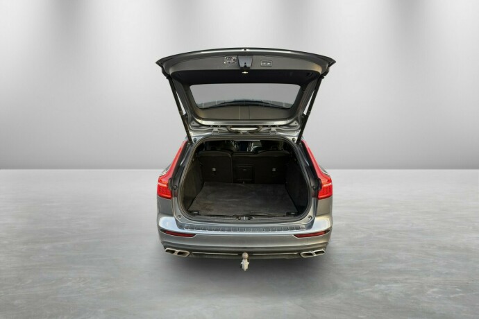 volvo-v60-plug-in-petrol-2020-big-10