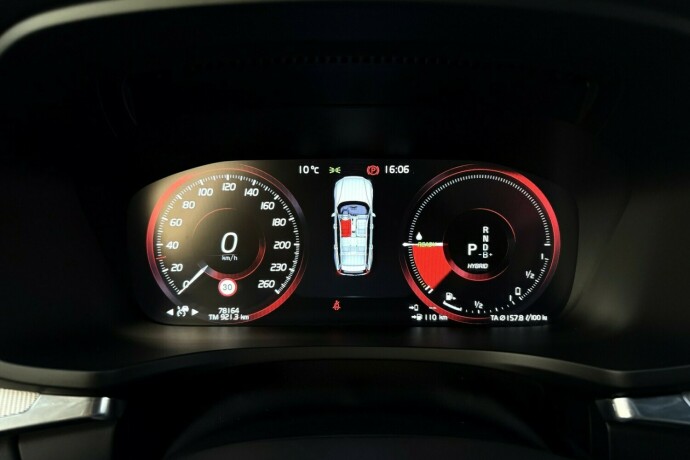 volvo-v60-plug-in-petrol-2020-big-21