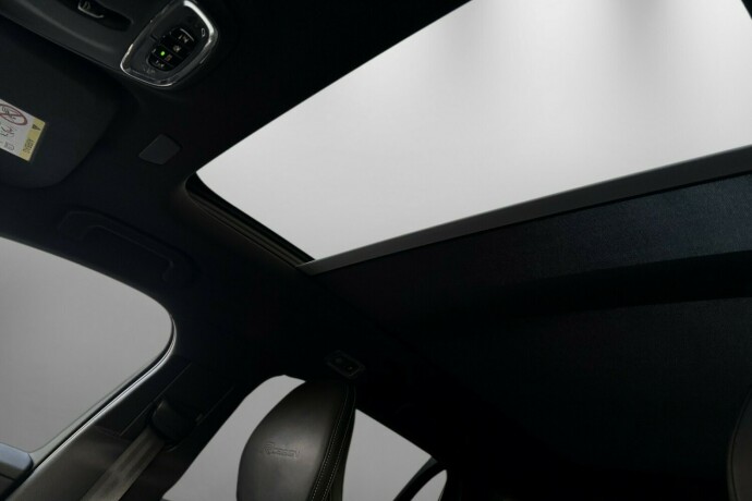 volvo-v60-plug-in-petrol-2020-big-13