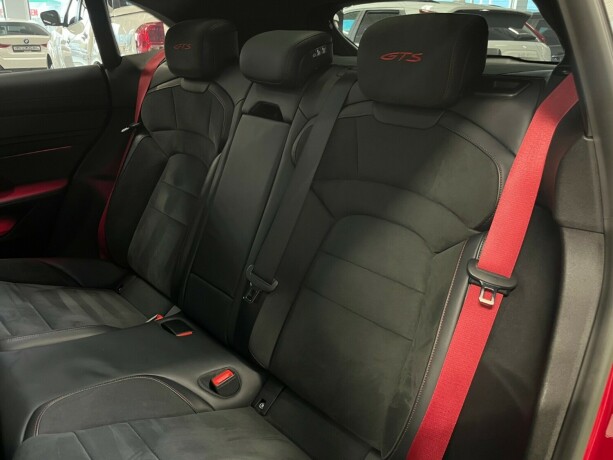 porsche-taycan-sport-turismo-elektrisitet-2022-big-28