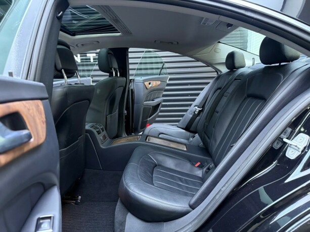 mercedes-benz-cls-diesel-2013-big-31