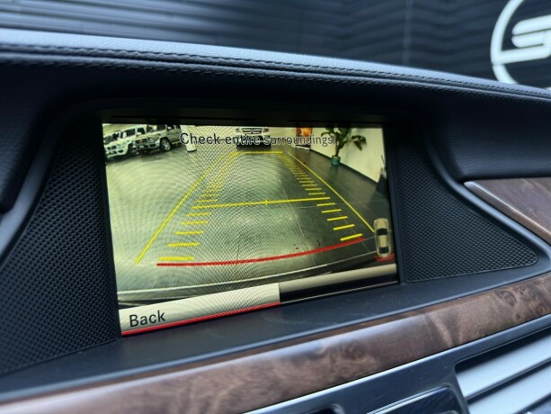 mercedes-benz-cls-diesel-2013-big-19