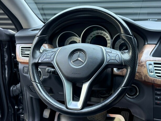 mercedes-benz-cls-diesel-2013-big-12