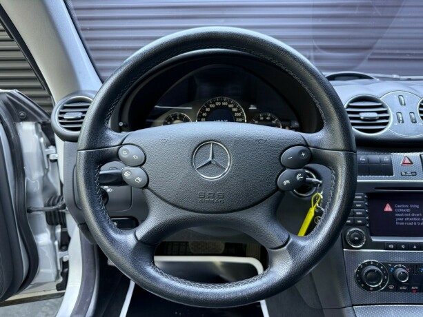 mercedes-benz-clk-bensin-2007-big-13
