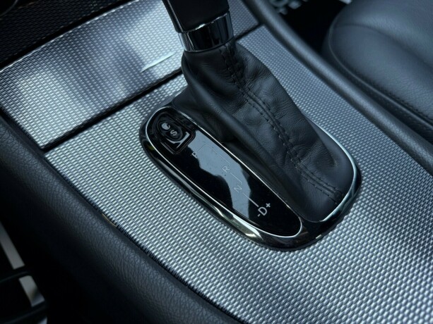 mercedes-benz-clk-bensin-2007-big-21