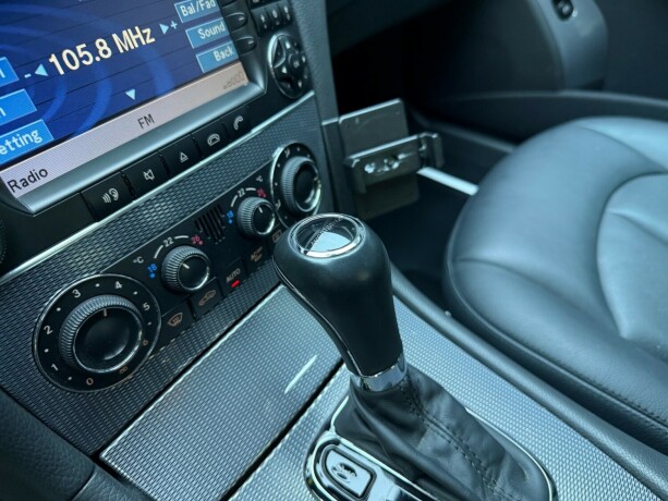 mercedes-benz-clk-bensin-2007-big-20