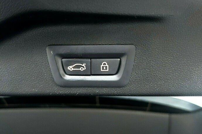 bmw-x5-elektrisitetbensin-2020-big-10