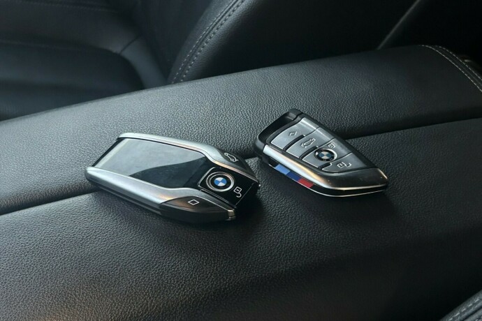 bmw-x5-elektrisitetbensin-2020-big-20