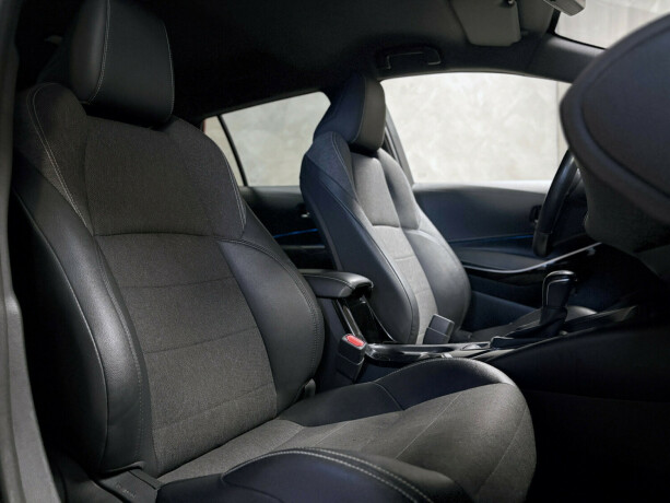 toyota-corolla-elektrisitetbensin-2021-big-4