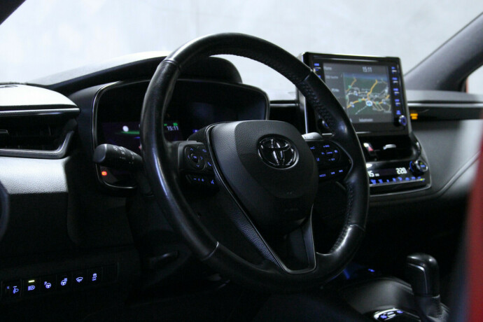 toyota-corolla-elektrisitetbensin-2021-big-18