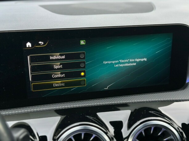 mercedes-benz-cla-elektrisitetbensin-2021-big-32