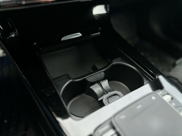 mercedes-benz-cla-elektrisitetbensin-2021-big-17