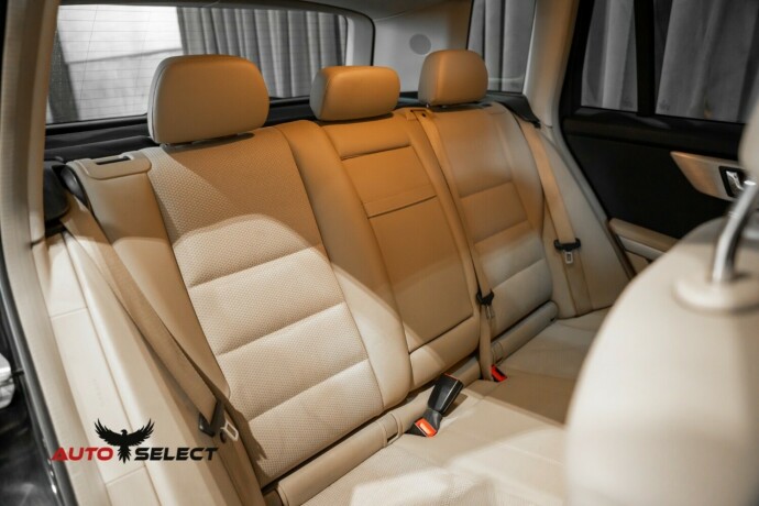 mercedes-benz-glk-diesel-2010-big-14