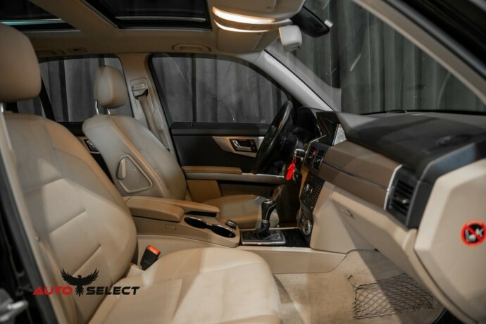 mercedes-benz-glk-diesel-2010-big-19