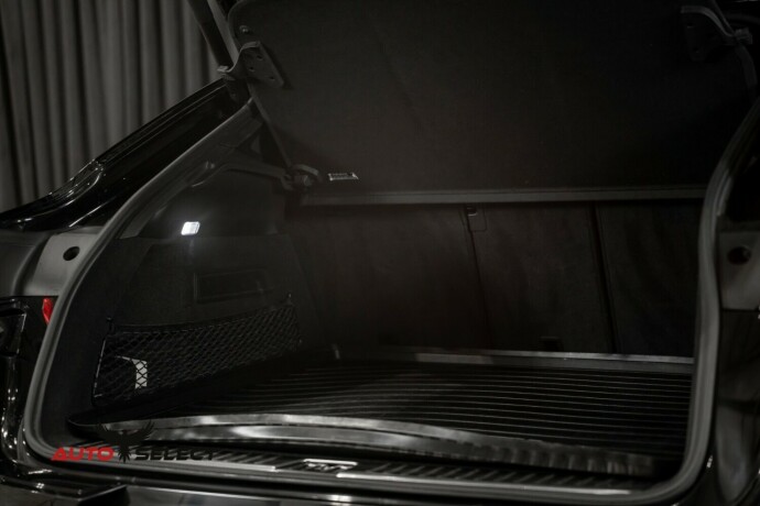 porsche-cayenne-coupe-elektrisitetbensin-2023-big-68