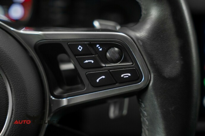 porsche-cayenne-coupe-elektrisitetbensin-2023-big-40