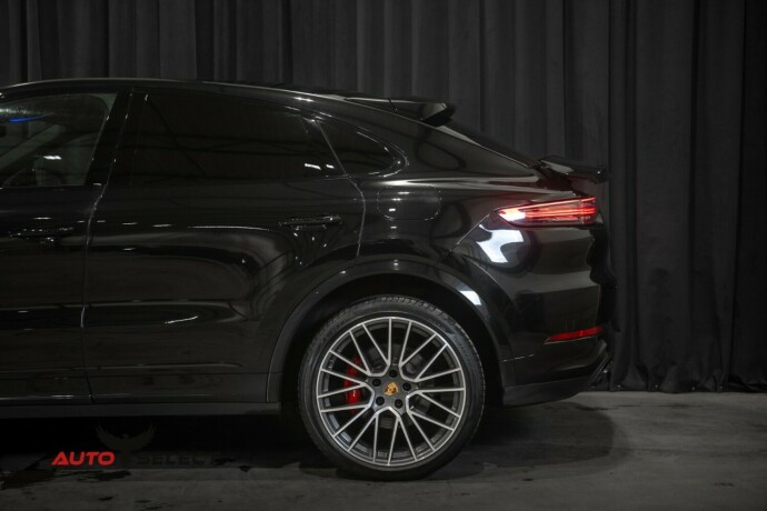 porsche-cayenne-coupe-elektrisitetbensin-2023-big-10