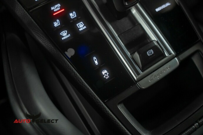 porsche-cayenne-coupe-elektrisitetbensin-2023-big-46