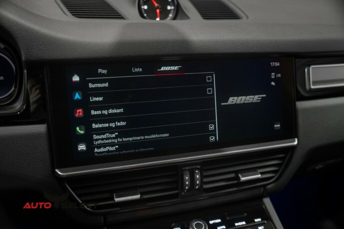 porsche-cayenne-coupe-elektrisitetbensin-2023-big-58