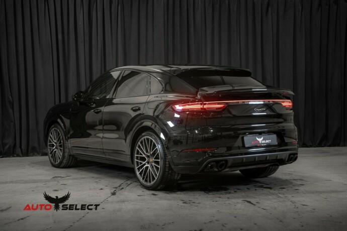 porsche-cayenne-coupe-elektrisitetbensin-2023-big-15