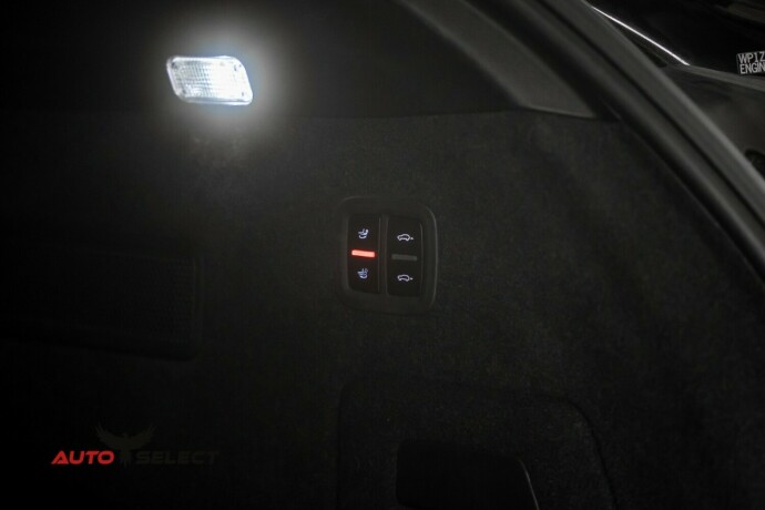 porsche-cayenne-coupe-elektrisitetbensin-2023-big-70