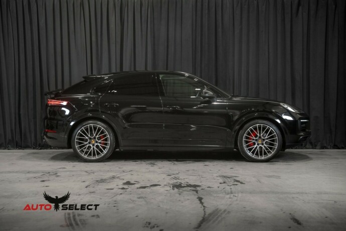 porsche-cayenne-coupe-elektrisitetbensin-2023-big-11