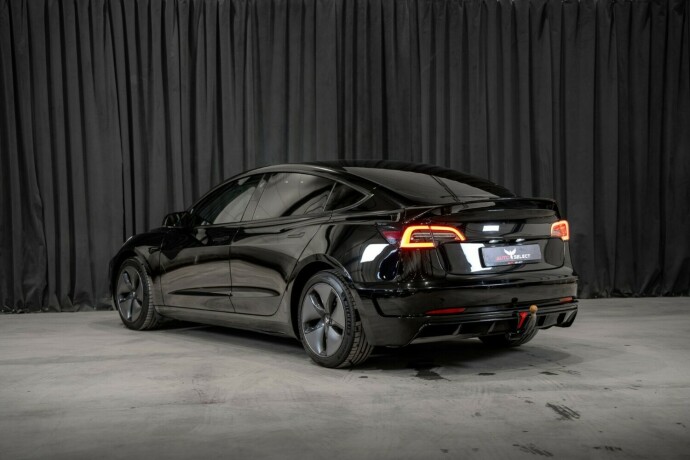 tesla-model-3-elektrisitet-2022-big-8