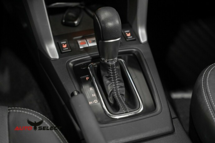 subaru-forester-bensin-2015-big-37