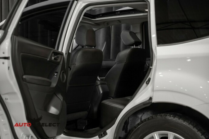 subaru-forester-bensin-2015-big-18