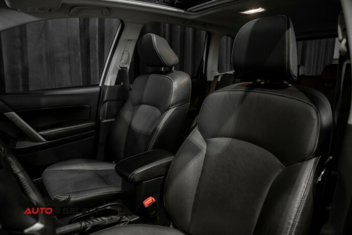 subaru-forester-bensin-2015-big-23