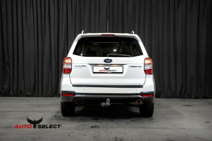 subaru-forester-bensin-2015-big-8