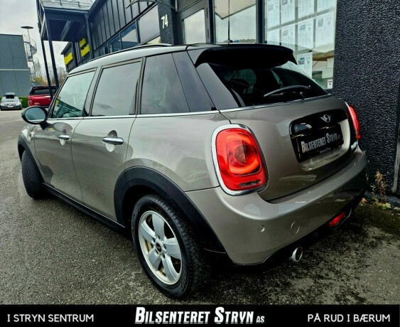 mini-cooper-bensin-2018-big-3