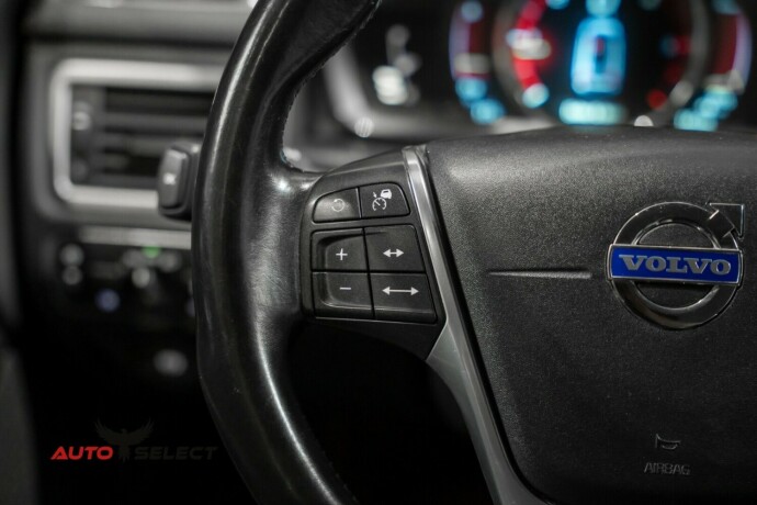 volvo-v70-diesel-2015-big-27