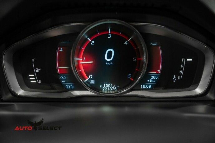 volvo-v70-diesel-2015-big-28