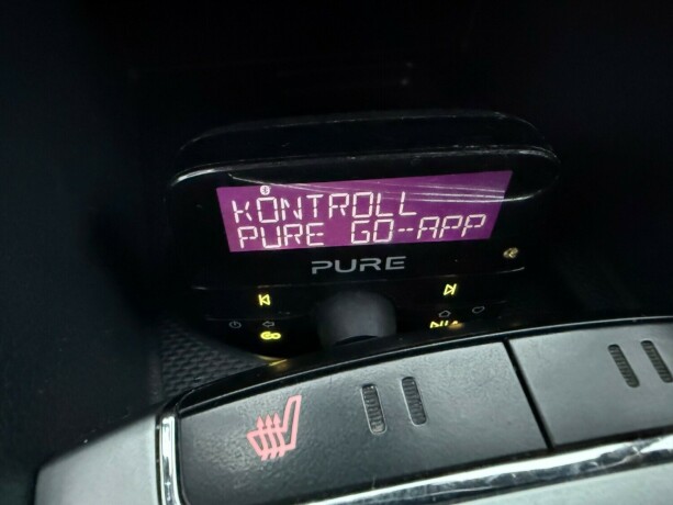 kia-rio-bensin-2013-big-17